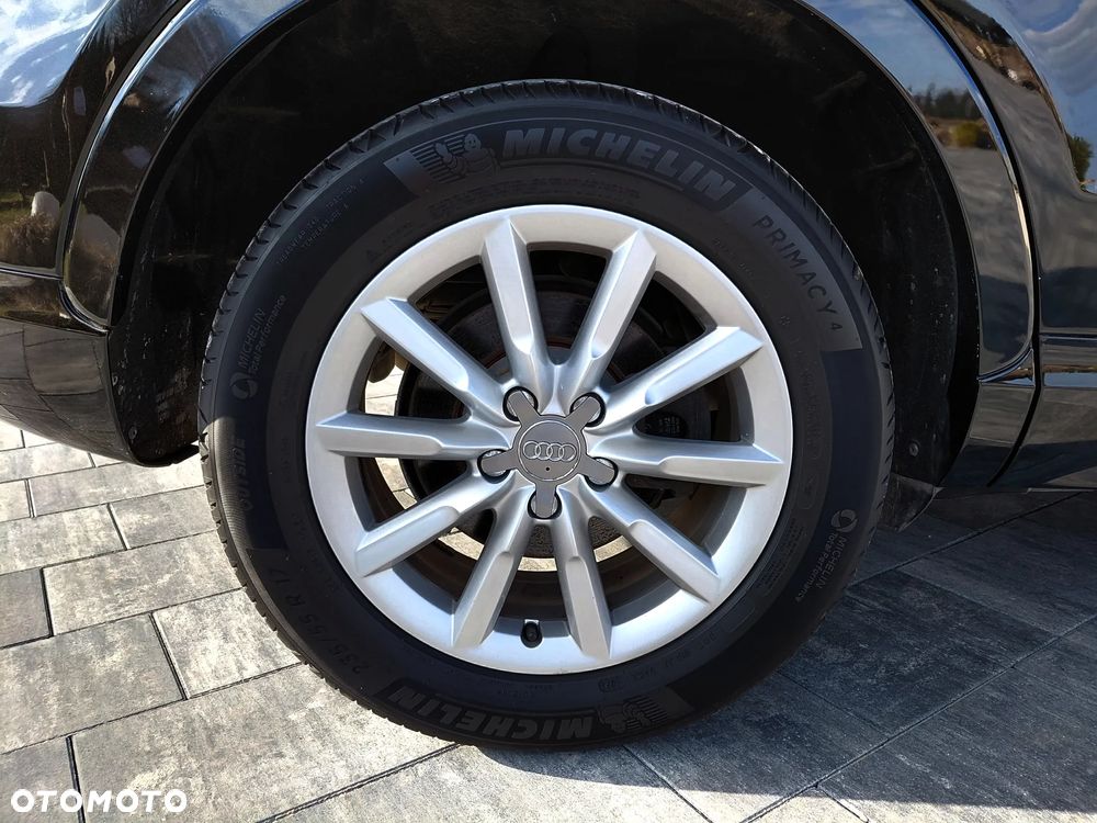 Audi Q3 2.0 TDI Sport S tronic - 39