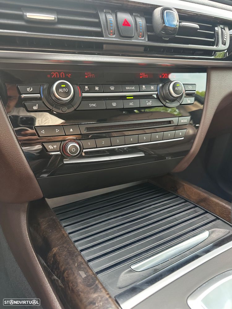 BMW X5 xDrive25d - 26