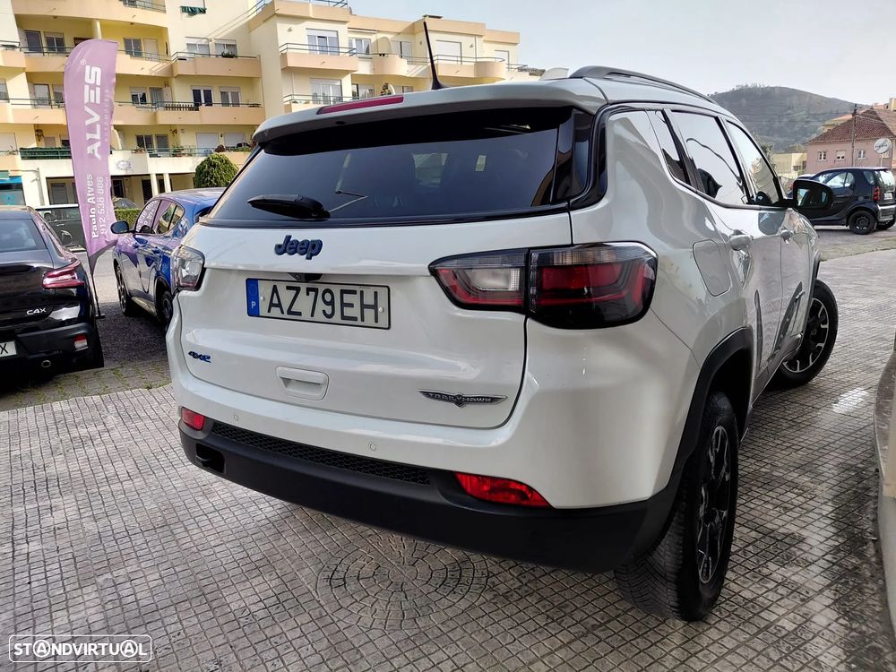 Jeep Compass 1.3 TG Trailhawk - 16