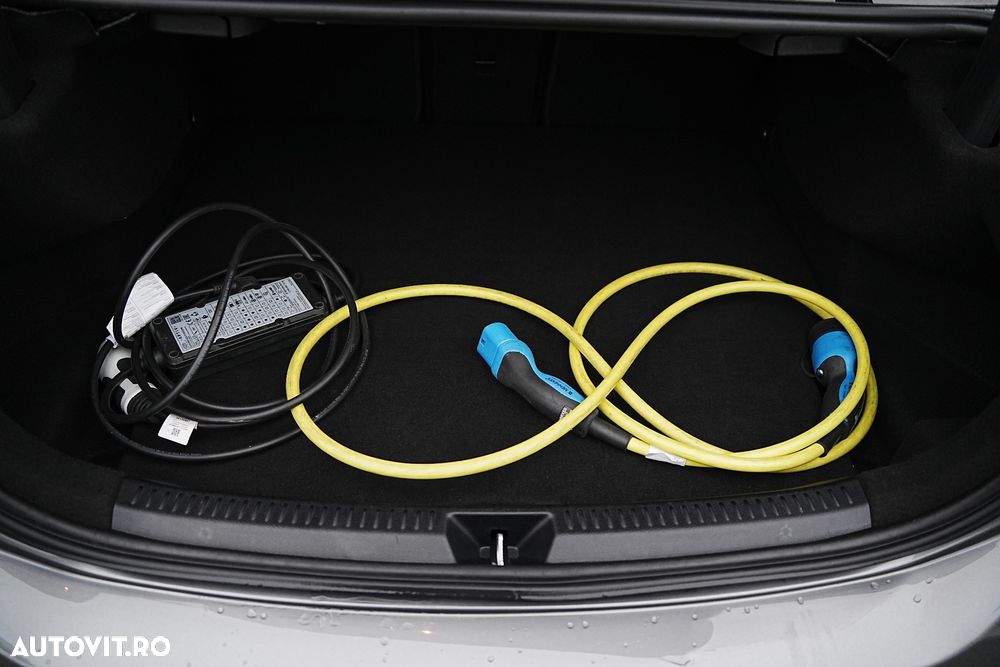 Mercedes-Benz A 250 e Aut. - 19