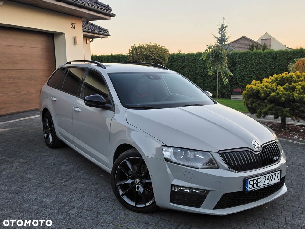 Skoda Octavia 2.0 TDI (Green tec) 4x4 DSG RS - 1
