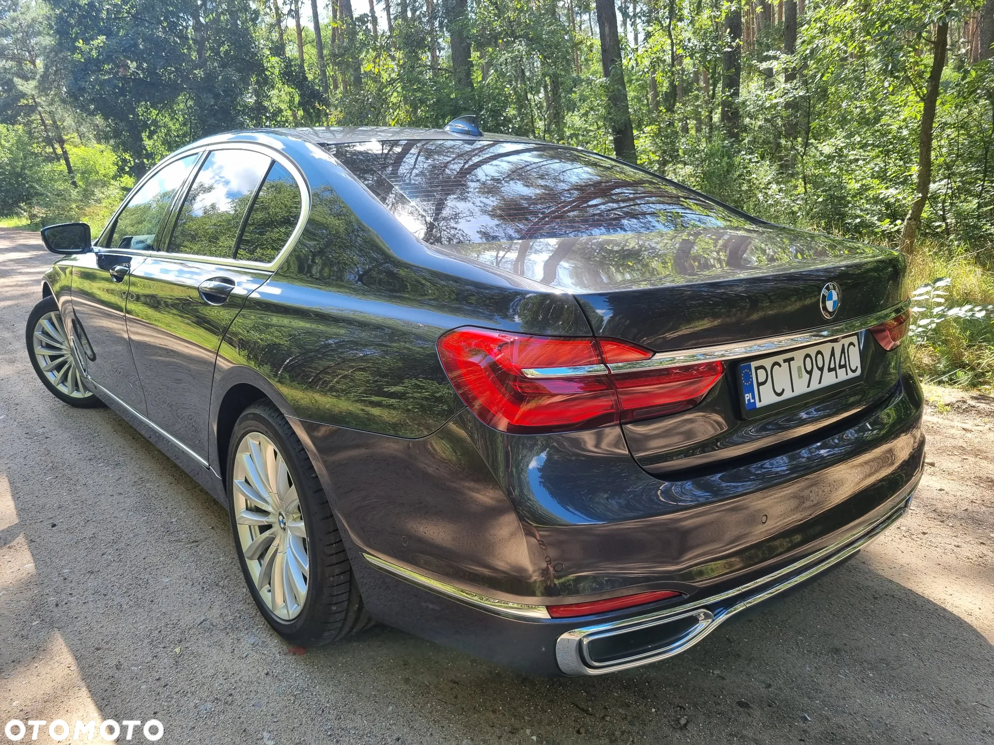 BMW Seria 7 730d xDrive - 39