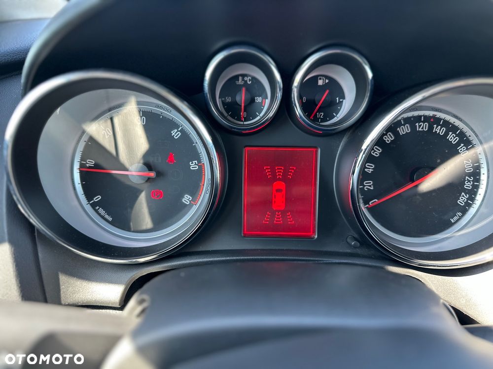 Opel Astra 2.0 CDTI Sport S&S - 13