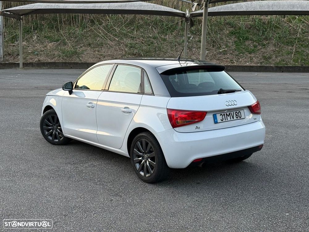 Audi A1 Sportback 1.6 TDI S-line - 4
