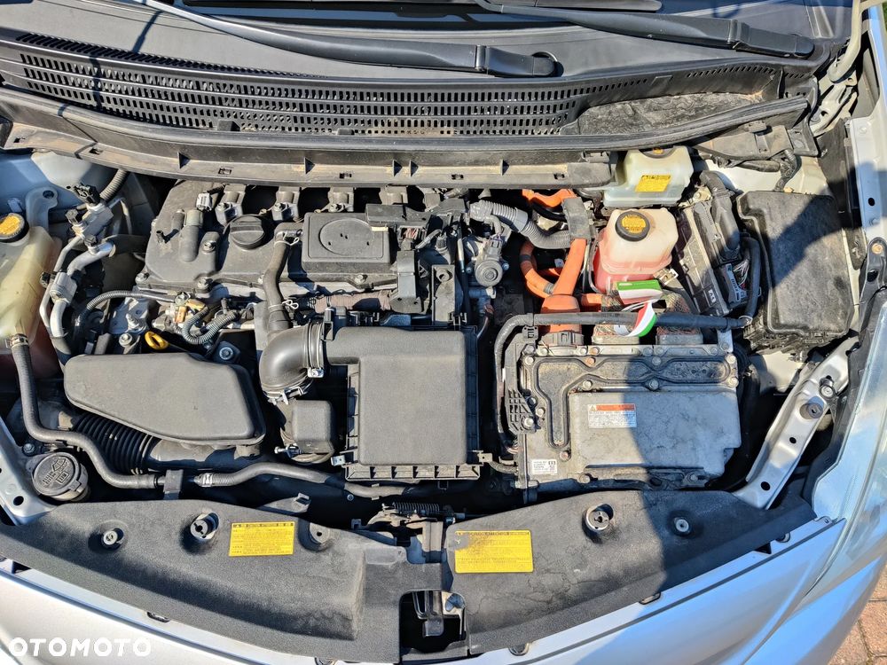 Toyota Prius+ 1.8 HSD Sol - 10
