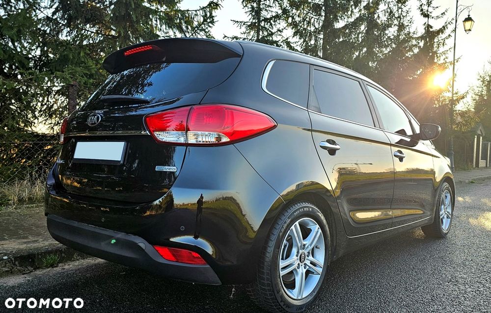 Kia Carens 1.7 CRDi Vision - 34