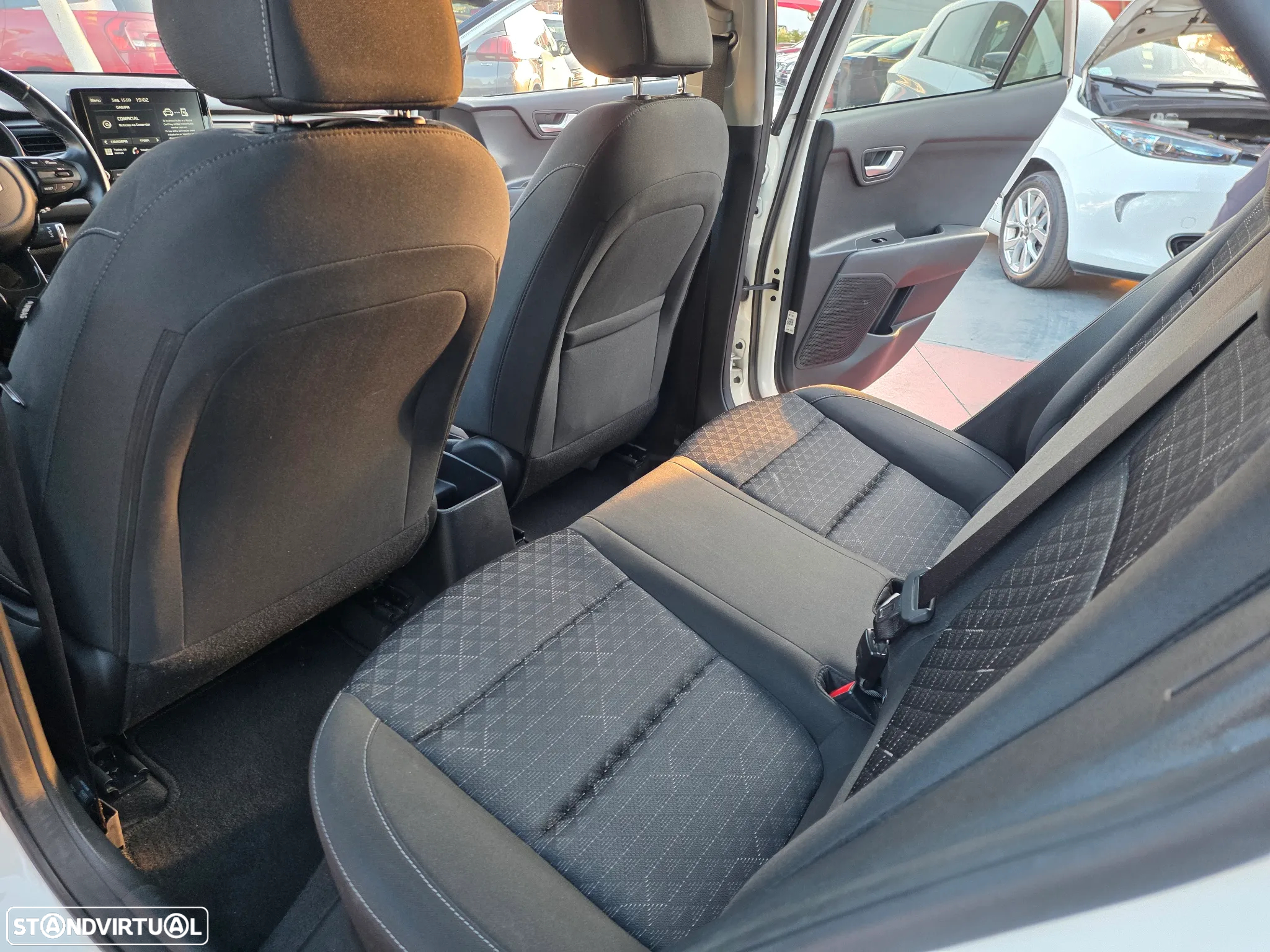 Kia Rio 1.2 CVVT Dynamic - 18