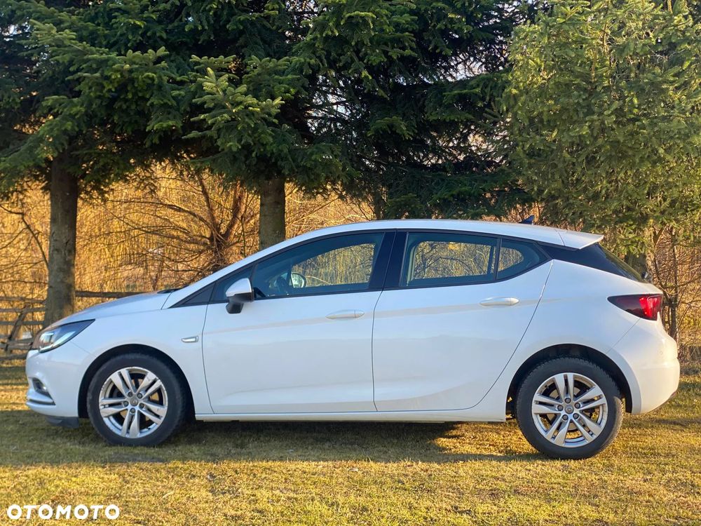 Opel Astra 1.6 D (CDTI) Innovation - 1