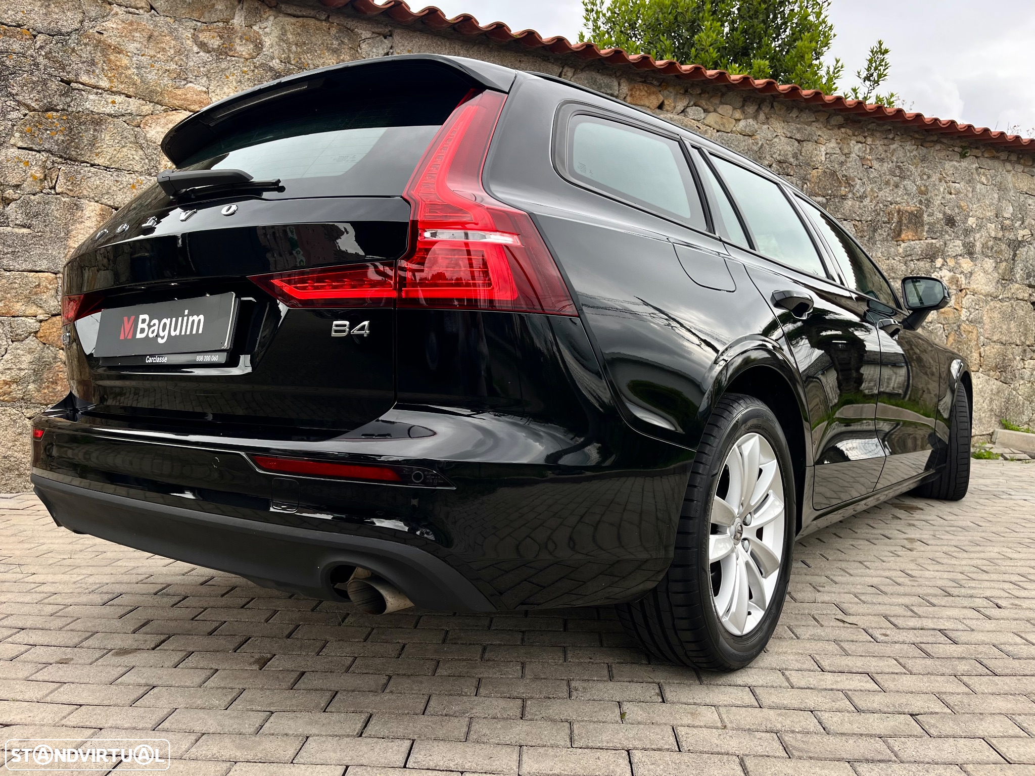 Volvo V60 2.0 B4 Momentum Geartronic - 10