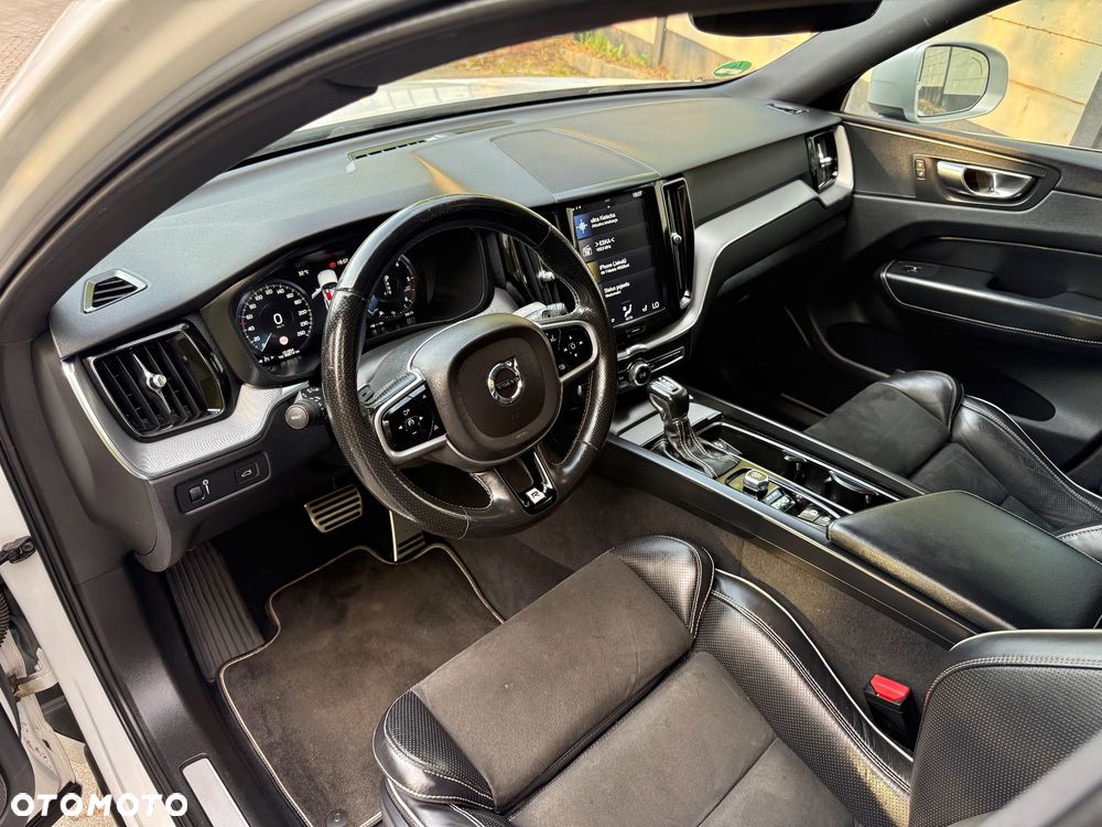 Volvo XC 60 D4 Geartronic RDesign - 22