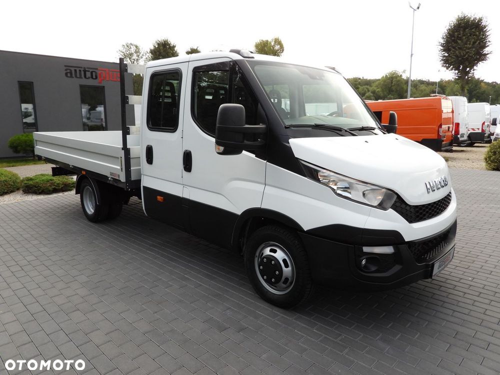 Iveco DAILY 35C17 SKRZYNIA PODWÓJNA KABINA DOKA 7 MIEJSC TEMPOMAT BLIŹNIACZE KOŁA KLIMATYZACJA  170KM - 5