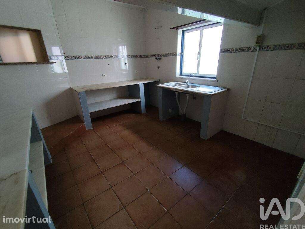 Loja / Estabelecimento Comercial em Benavila e Valongo de 141,00 m2 - Grande imagem: 5/8