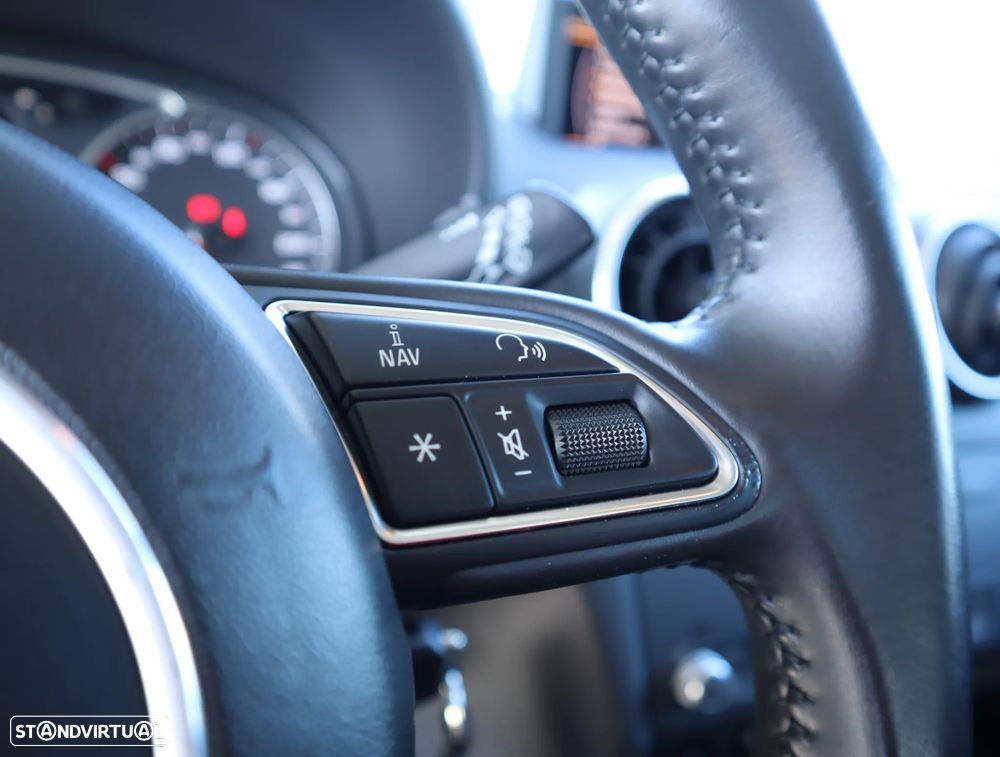 Audi A1 Sportback 1.6 TDI Advance - 32