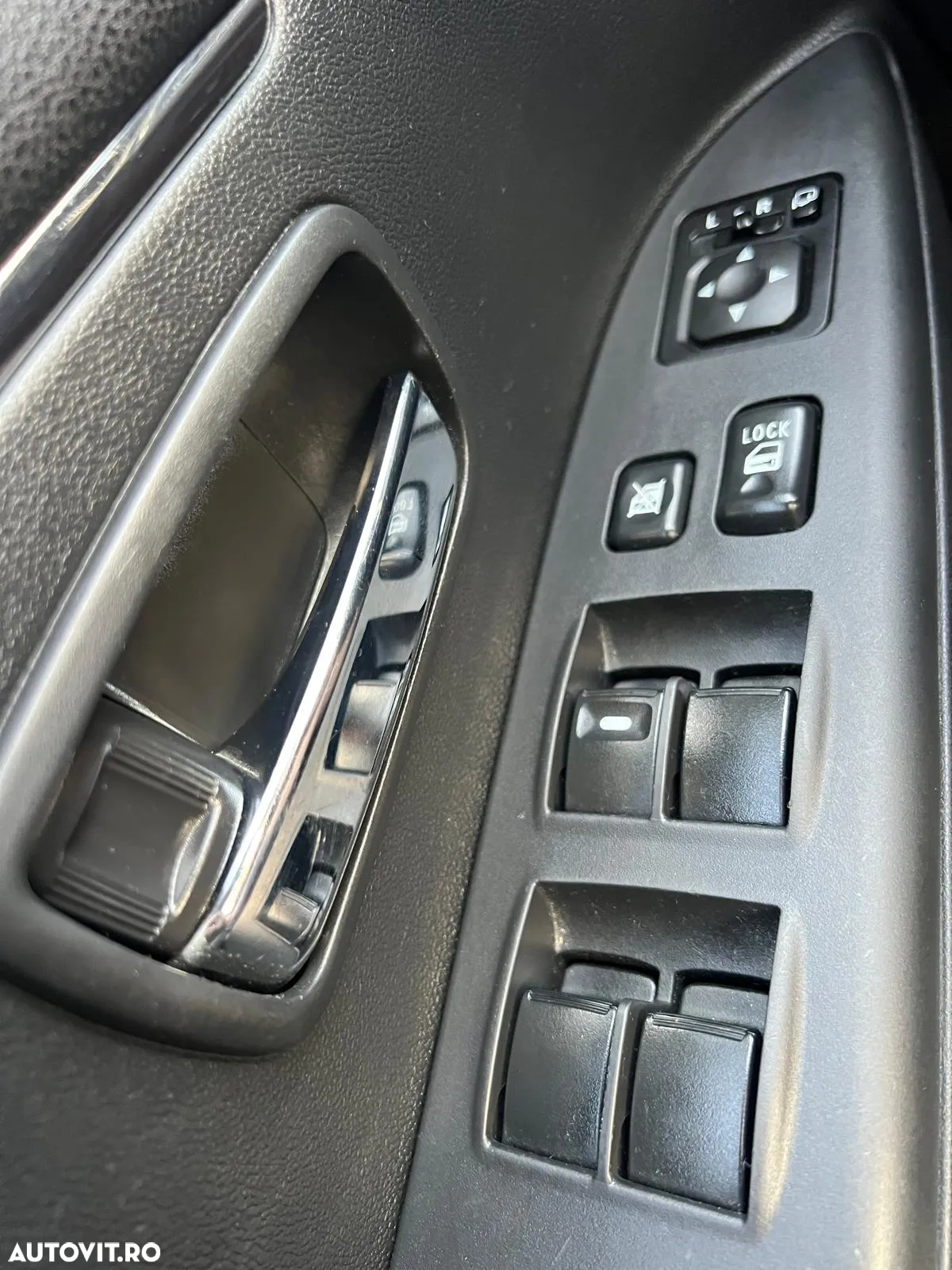 Mitsubishi ASX 1.8 DI-D 2WD Instyle - 12