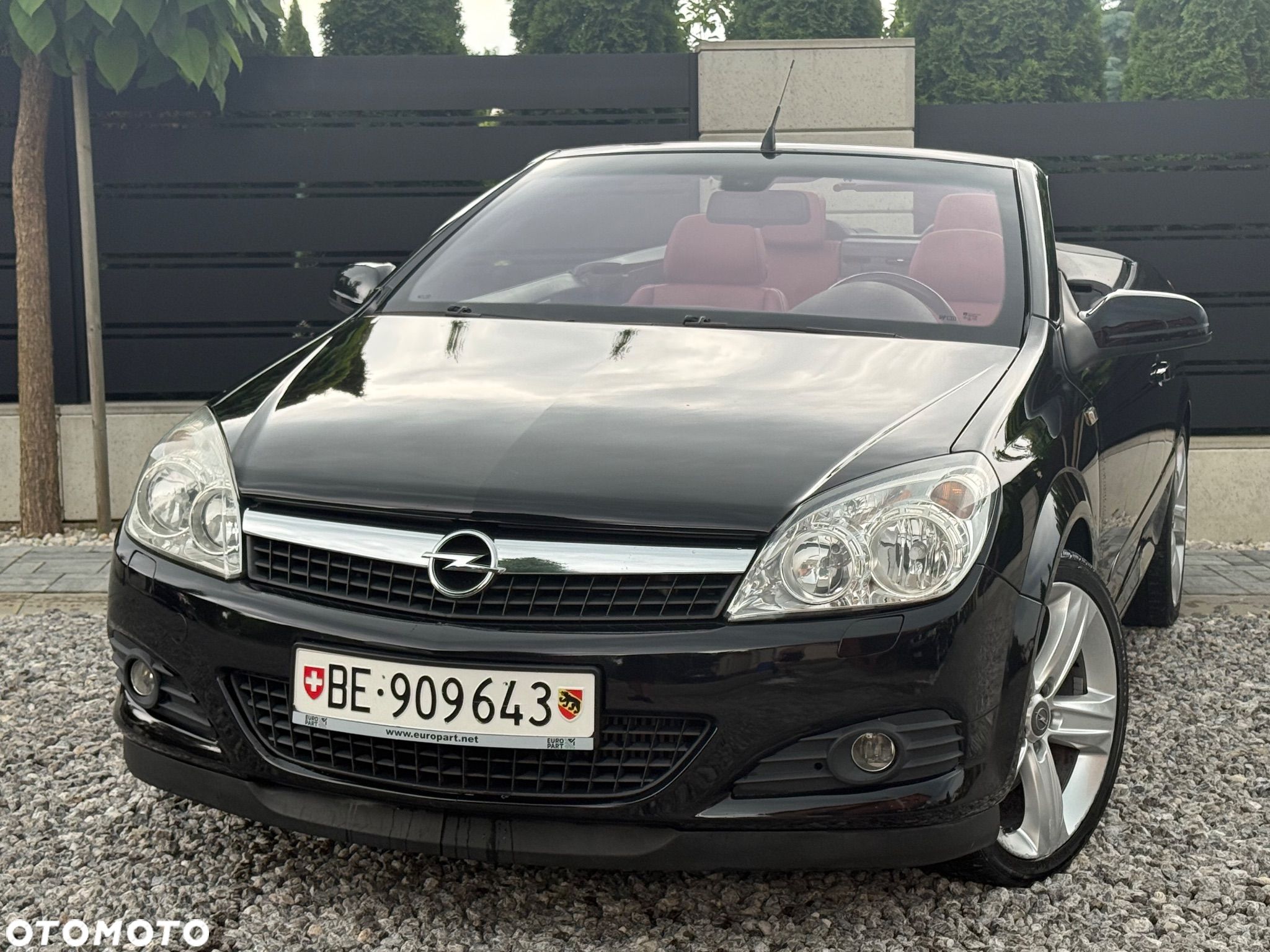 Opel Astra Twin Top 1.6 Turbo Endless Summer - 1