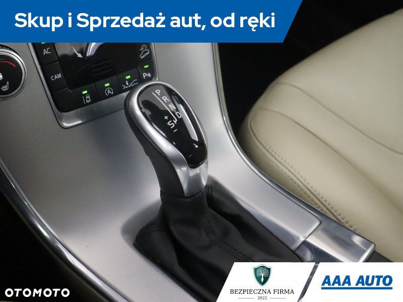 Volvo XC 60 - 15