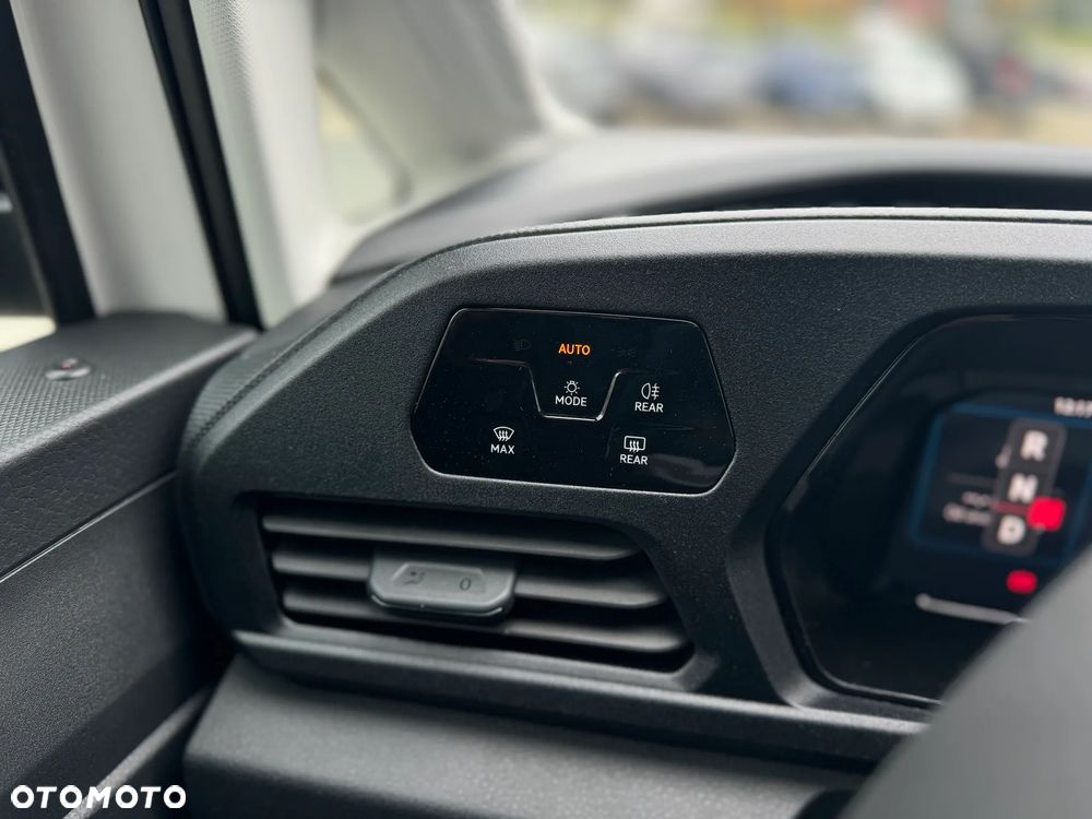 Volkswagen Caddy Cargo - 25