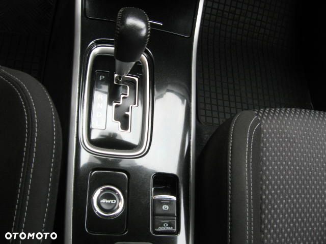 Mitsubishi Outlander 2.0 Intense + SDA 4WD CVT - 24