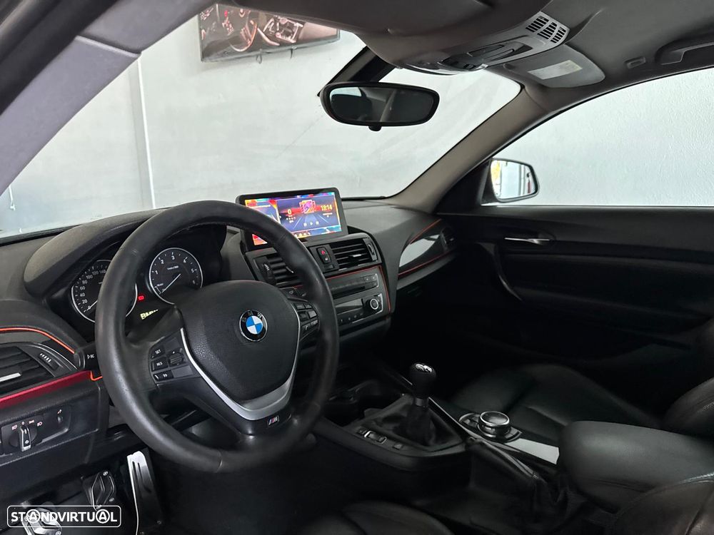 BMW 116 d Pack M - 11