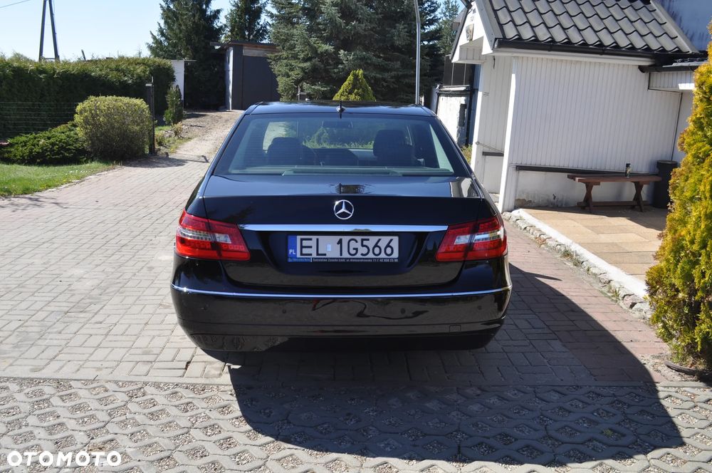 Mercedes-Benz Klasa E 250 CDI 4-Matic BlueEff Avantgarde - 7
