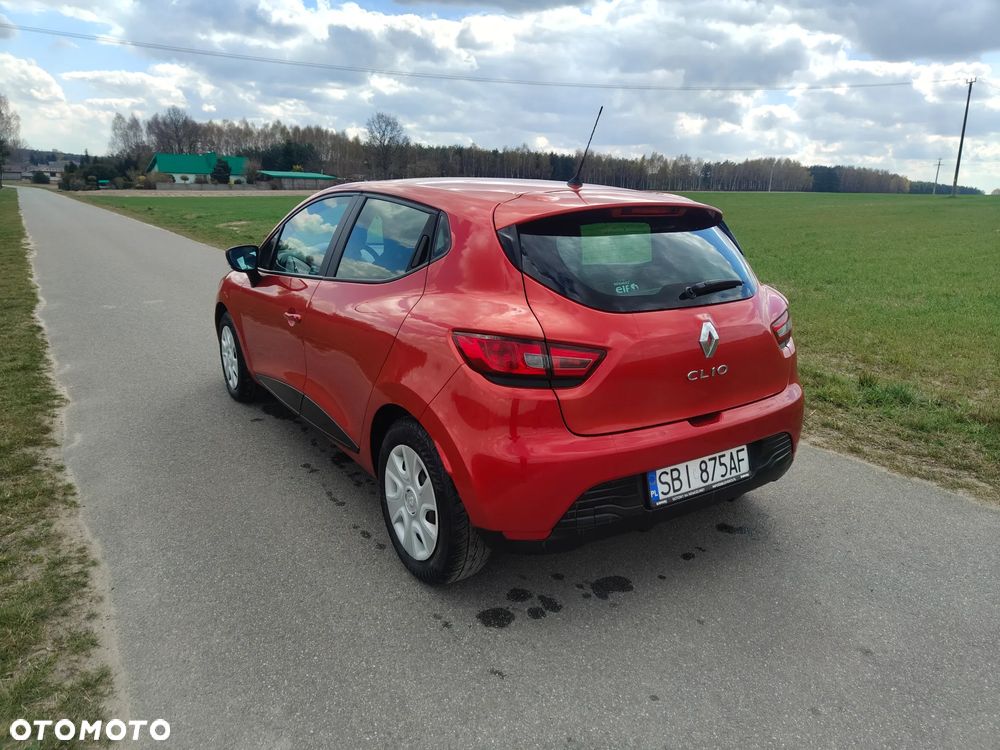 Renault Clio 1.2 16V Life - 4