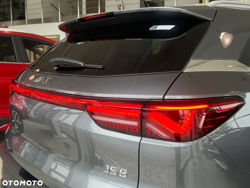 JAC JS6 - 25
