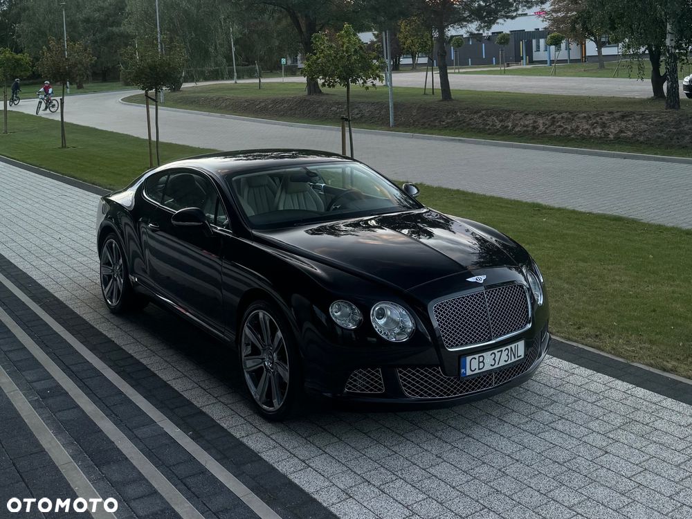 Bentley Continental GT W12 - 8