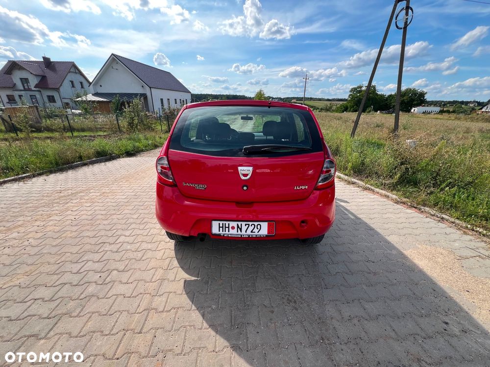 Dacia Sandero - 7