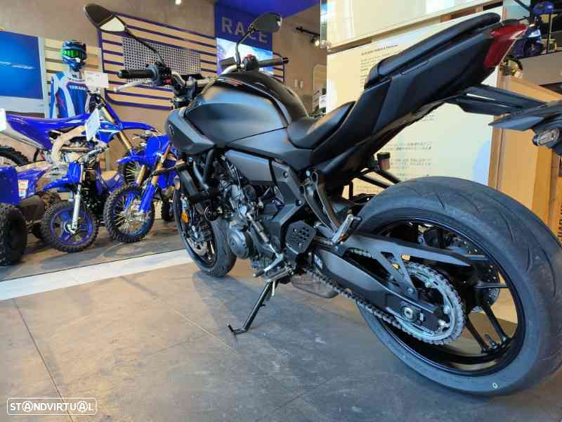 Yamaha MT-07 - 7
