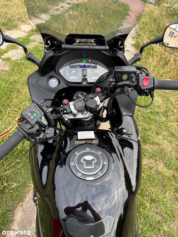 Honda CBF - 4