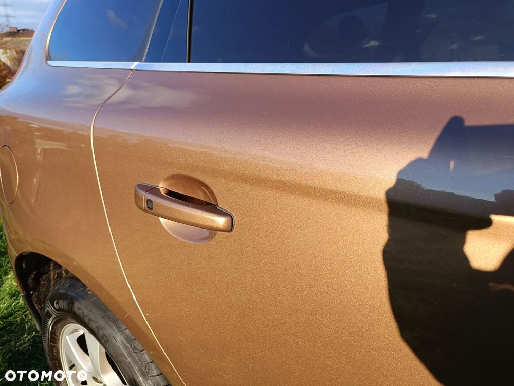 Volvo XC 60 D4 R-Design Momentum - 29