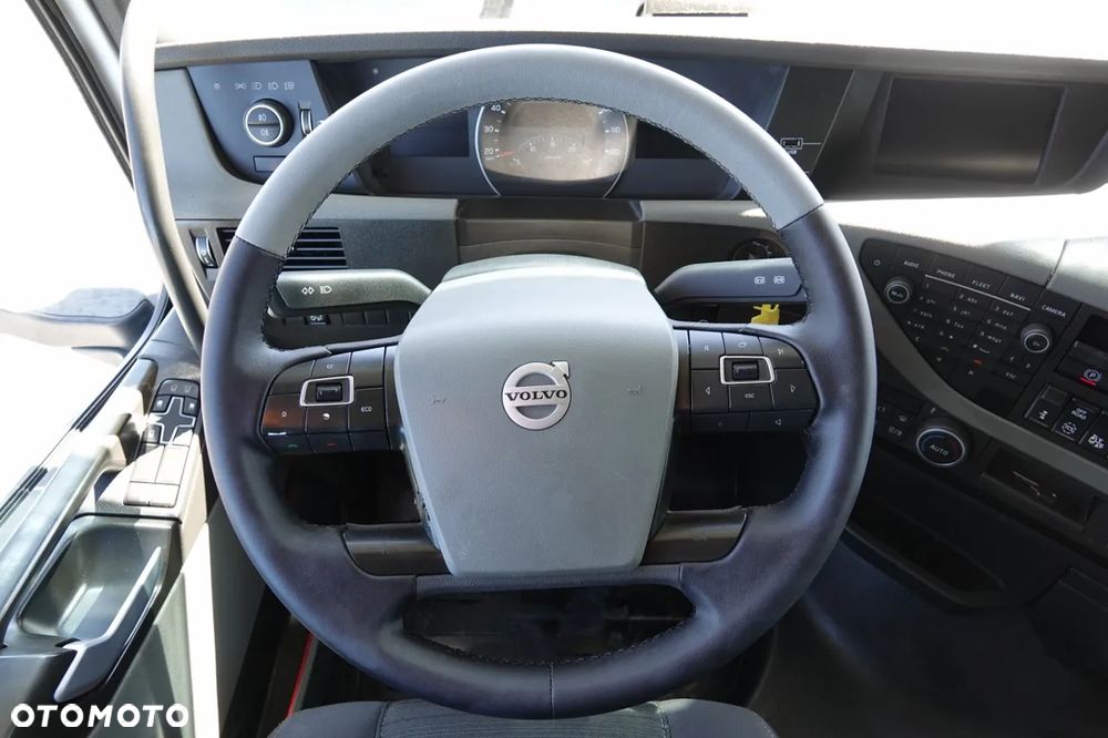 Volvo FH 420 / 4x2 / SOLÓWKA / FIRANKA 9.10 M / KLIMA POSTOJOWA / WINDA DHOLLANDIA 2000KG / PO KONTRAKCIE SERWISOWYM - 28