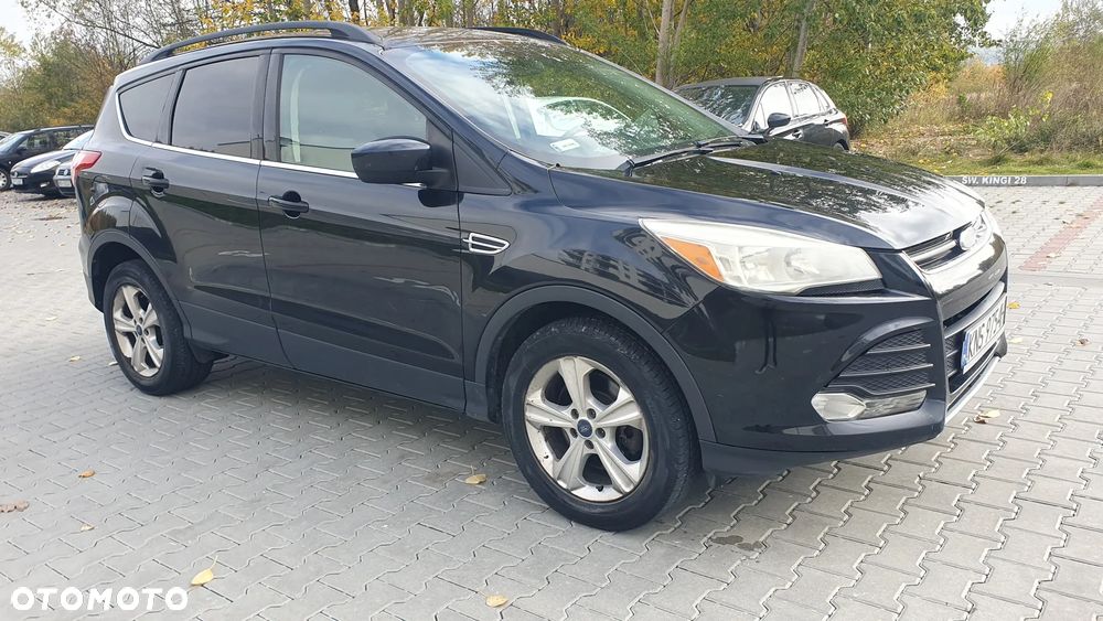 Ford Escape 2015 photo 2