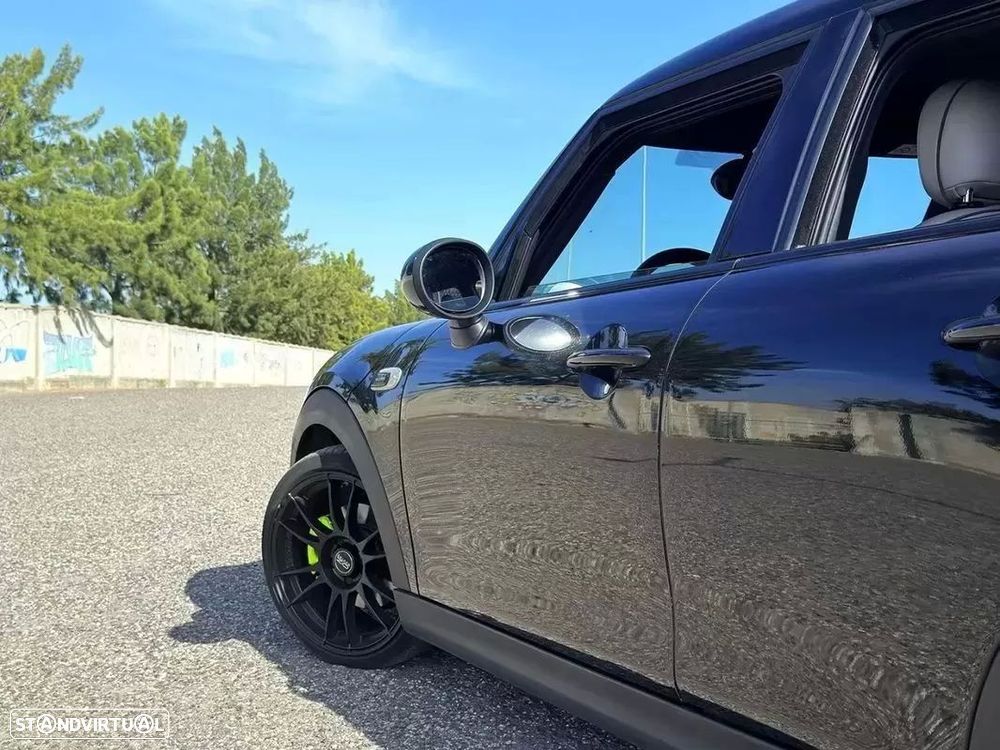MINI 5 Portas Cooper S Auto Desportiva - 23