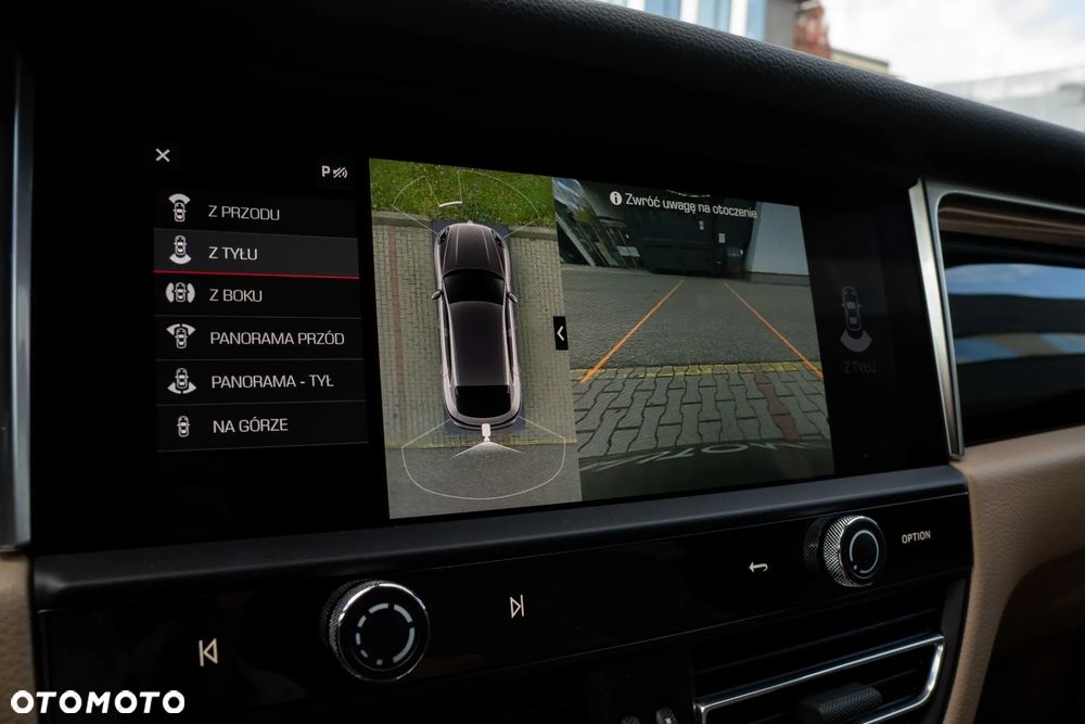 Porsche Macan - 29