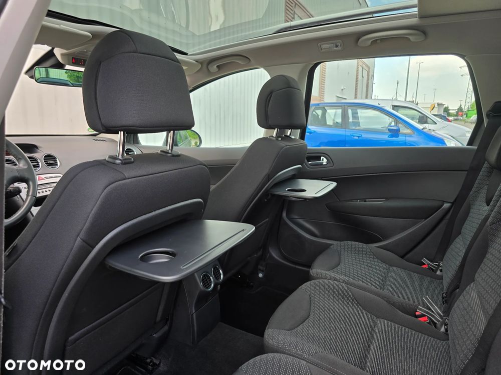 Peugeot 308 1.6 HDi Premium - 19