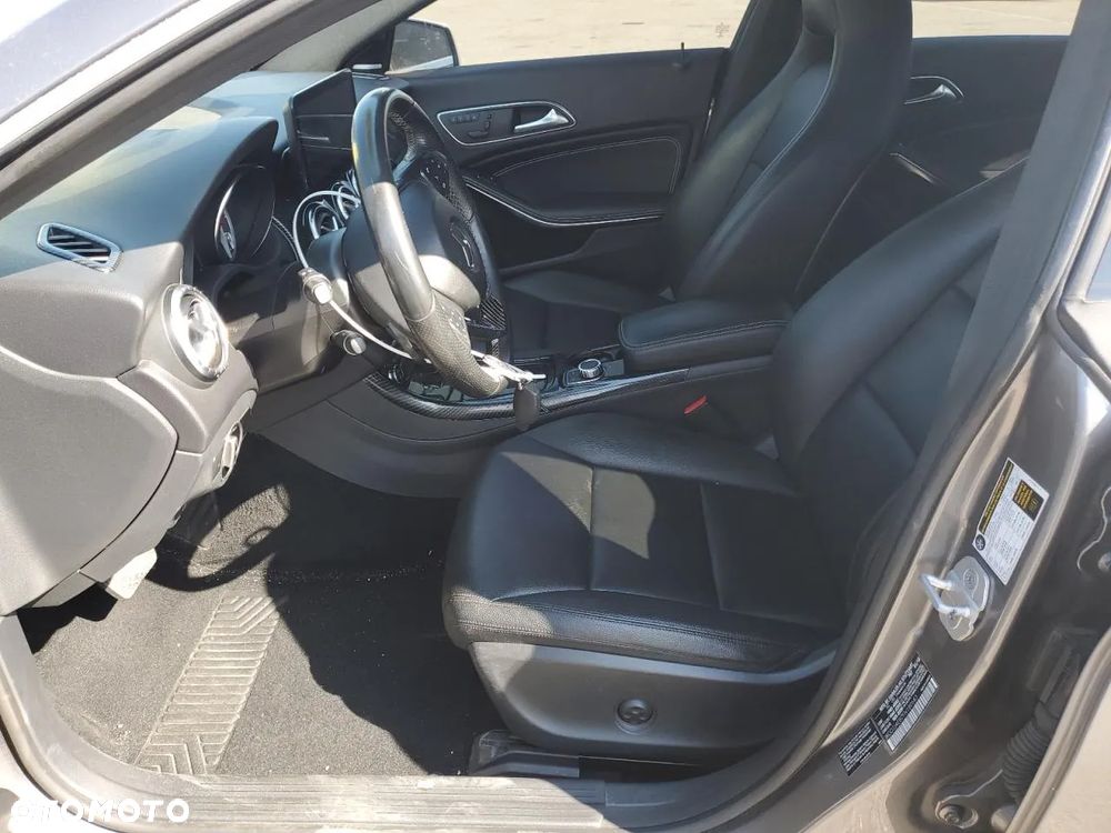 Mercedes-Benz CLA 250 4-Matic Sport - 8