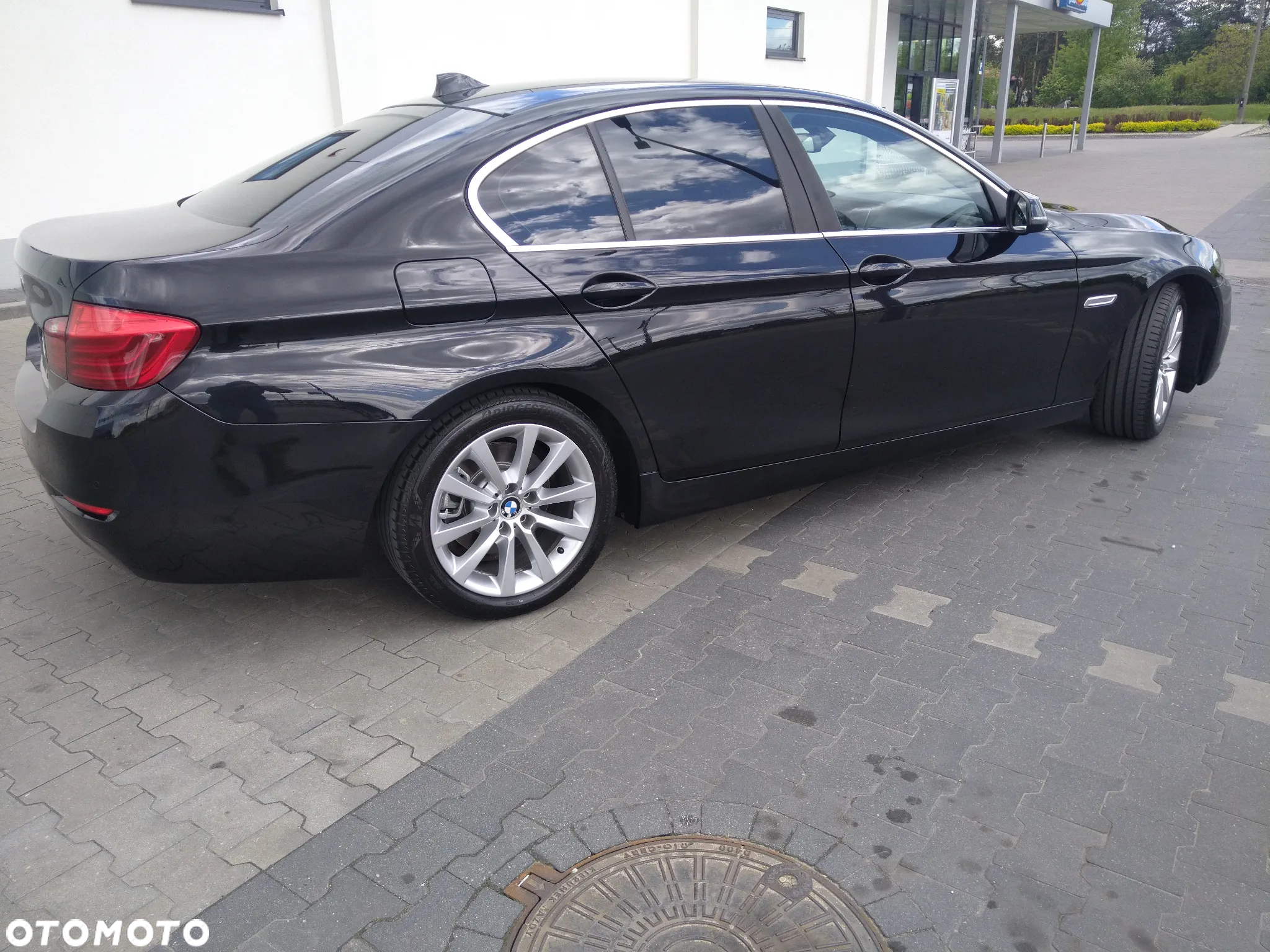BMW Seria 5 520d xDrive - 7