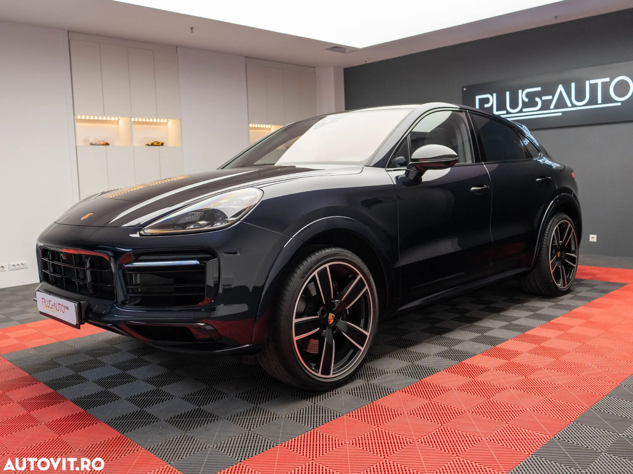 Porsche Cayenne Coupe S - 3