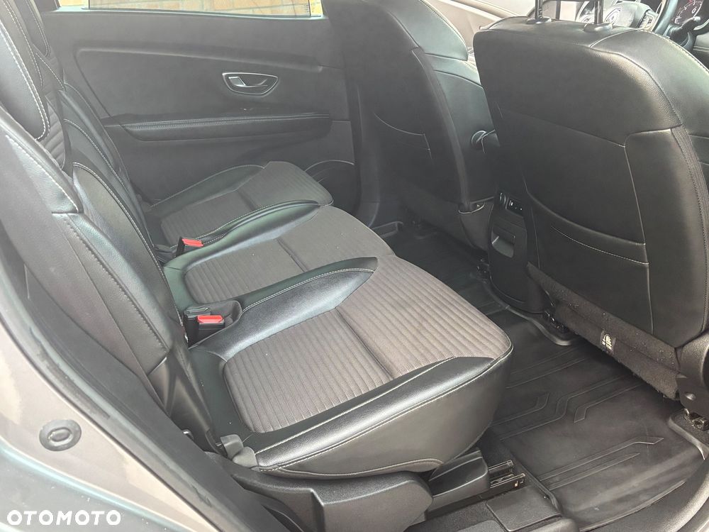 Renault Grand Scenic Gr 1.3 TCe FAP Intens - 21