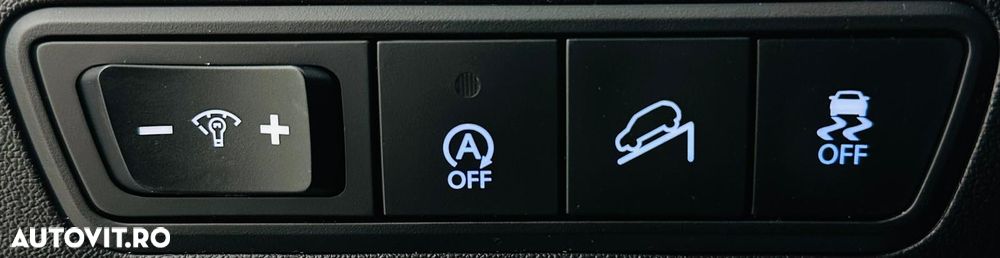 Hyundai ix35 1.7 CRDI 2WD blue Finale Gold - 12