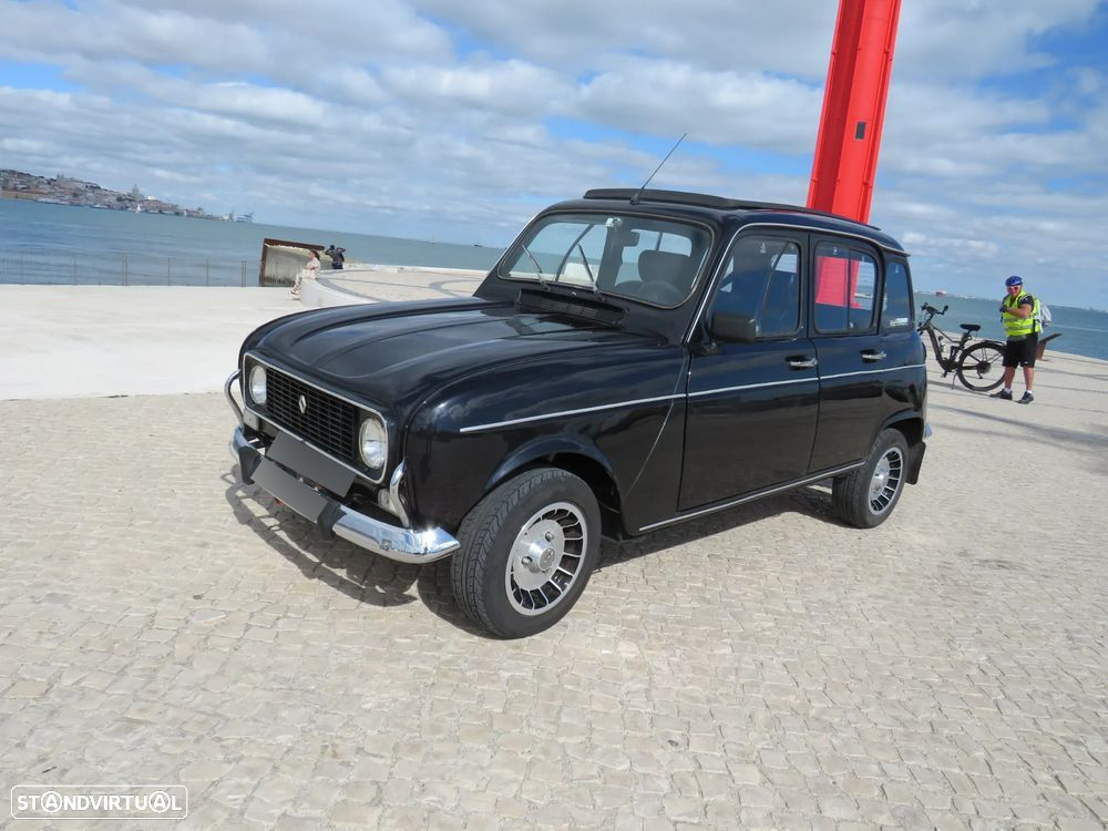 Renault 4 1.1 GTL - 3