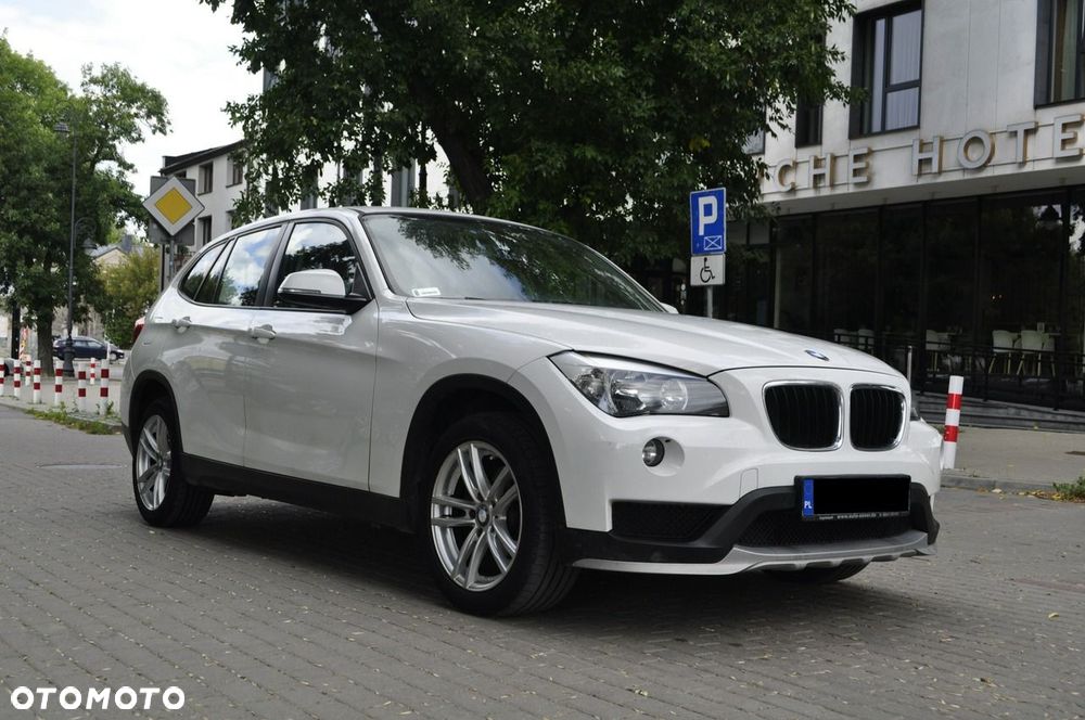 BMW X1 sDrive18d Sport Line - 13