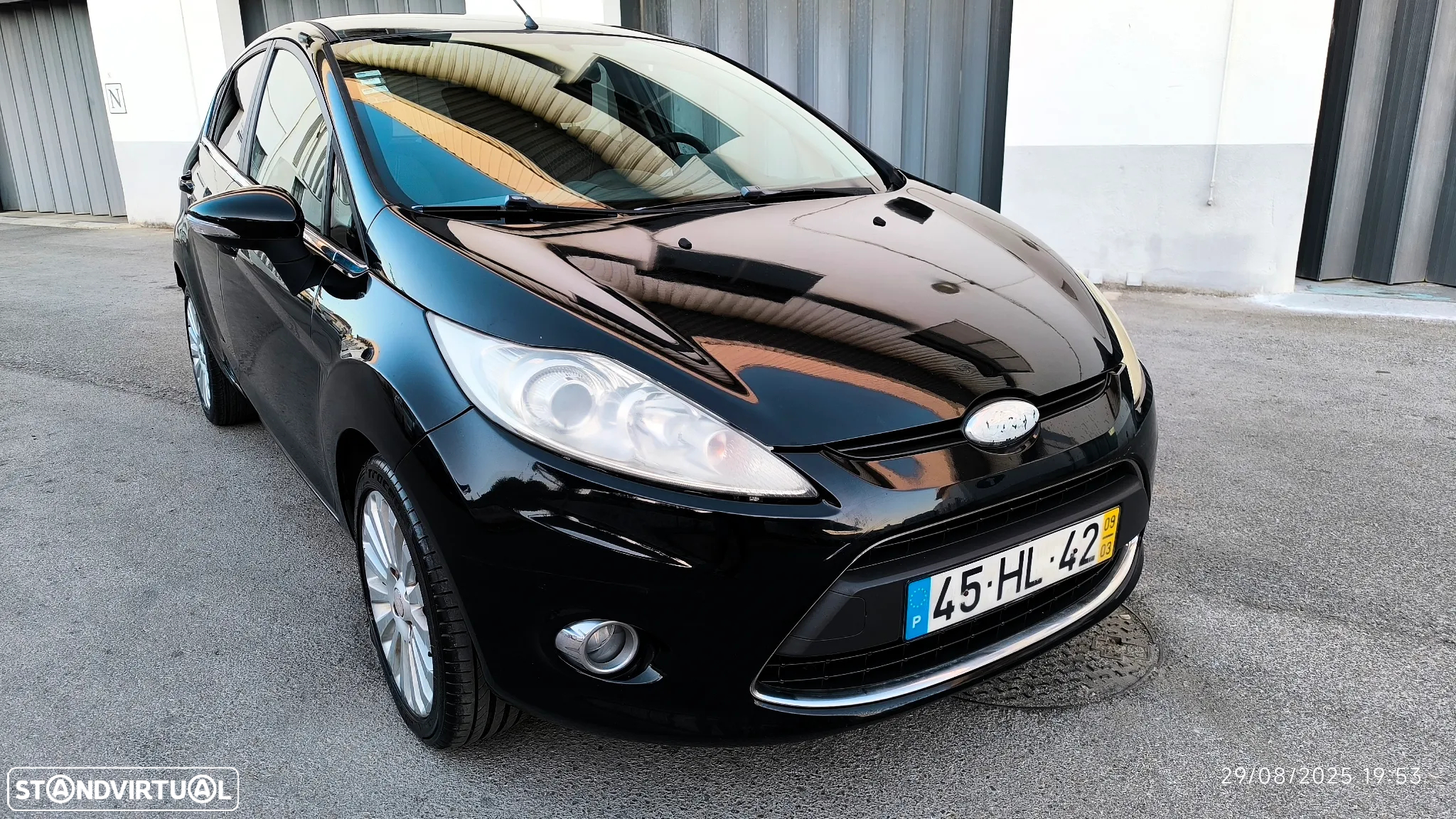 Ford Fiesta 1.25 Titanium - 23