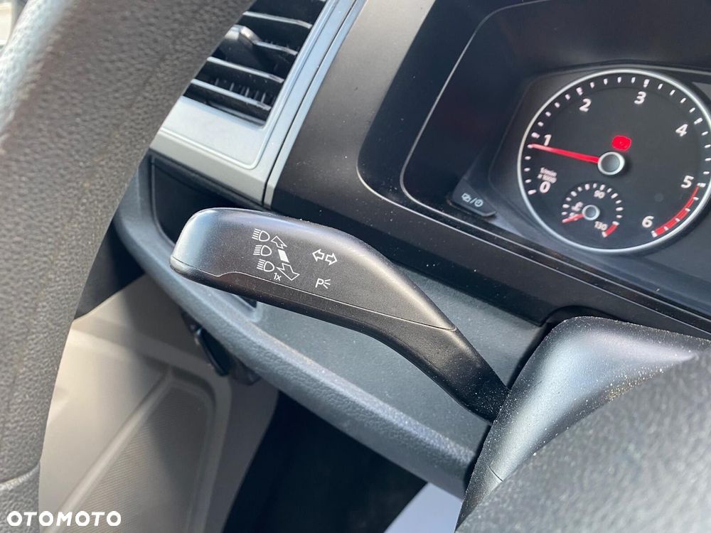 Volkswagen Transporter L2H1 - 22