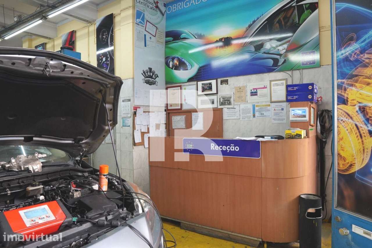 Oficina no centro de Algés - Garagem Central de Algés - Grande imagem: 2/15