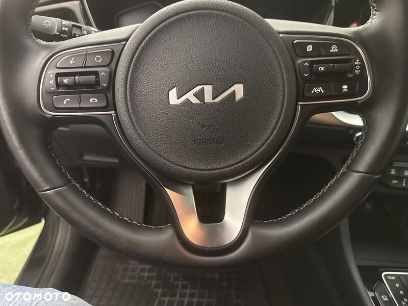 Kia Niro 1.6 GDI Hybrid Business Line - 13