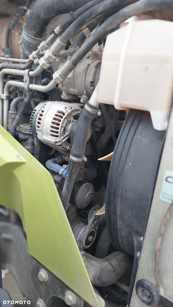 Claas Arion - 17