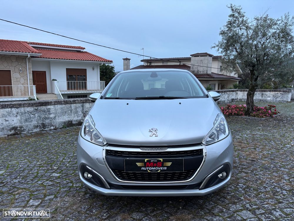 Peugeot 208 1.2 PureTech Allure - 2