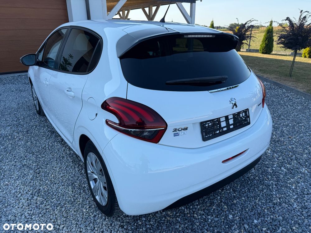 Peugeot 208 82 VTI Style - 19